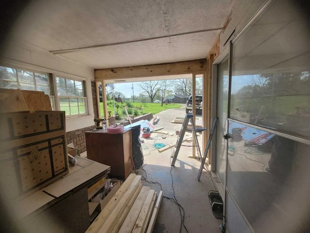 Air movers and dehumidifier for Water Mitigation Services in Huntertown